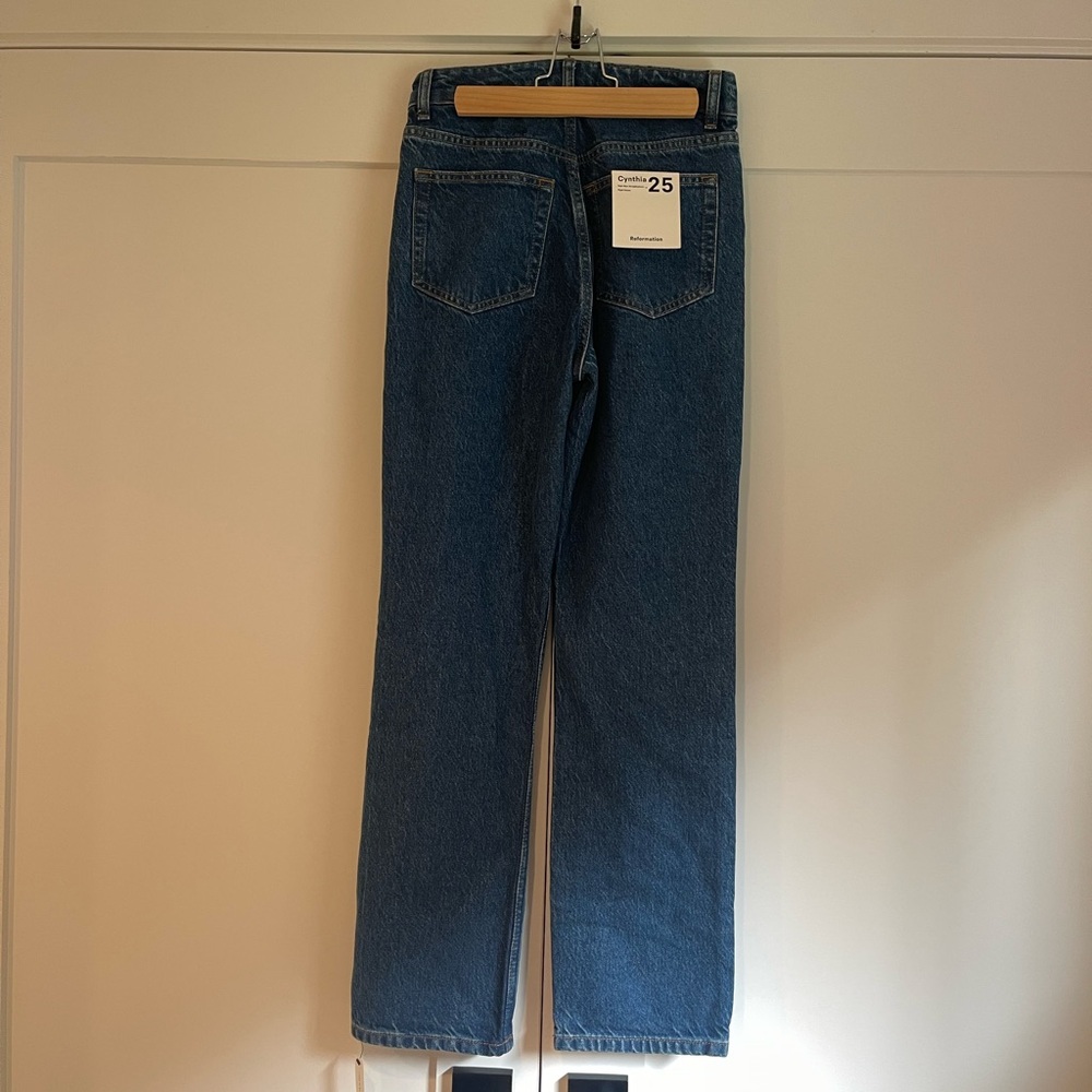 Reformation Cynthia Straight Jeans 25